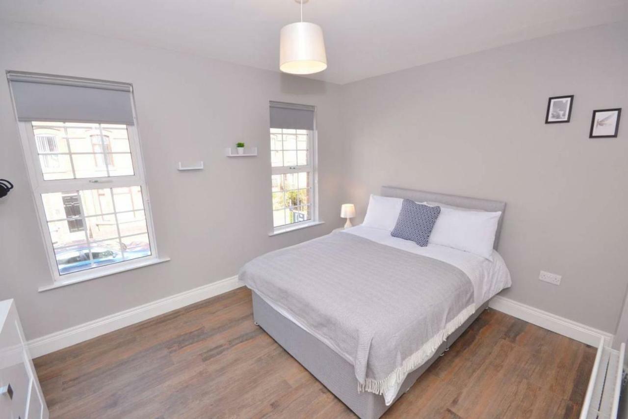Queens Quarter Townhouse 2 Belfast Exteriör bild